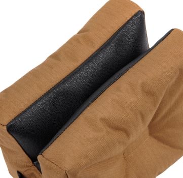 Preview: Vorgeformte Auflageschale der Allen X-Focus Bench Bag mit rutschfestem Silikon-Punkt-Gewebe